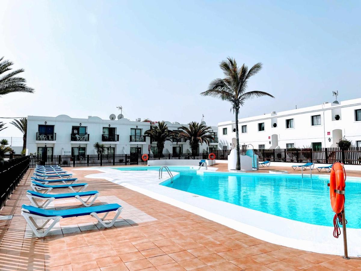 Armonia Pool View & Wi-Fi By Irent Fuerteventura Apartment Corralejo Bagian luar foto