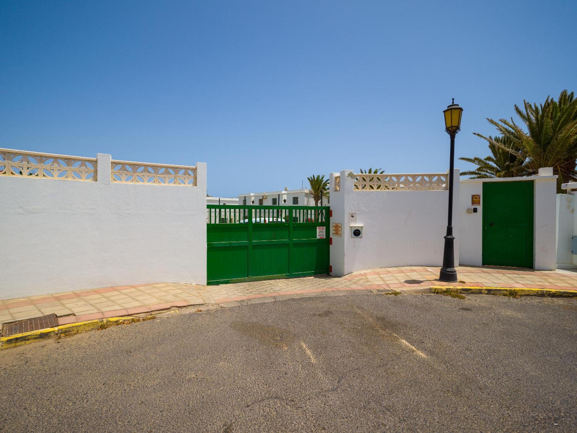Armonia Pool View & Wi-Fi By Irent Fuerteventura Apartment Corralejo Bagian luar foto